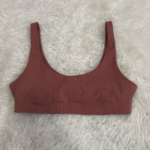 Vuori All the forms sports top